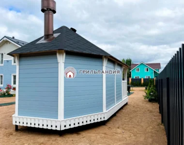 Задний фасад беседки Гранд Пикник 23 м² из мини-бруса 45 мм в Чехове, МО