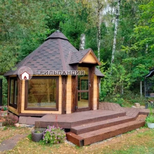 Гриль домик «Кота Хаус Гласс» с панорамными окнами в лесу, Санкт-Петербург